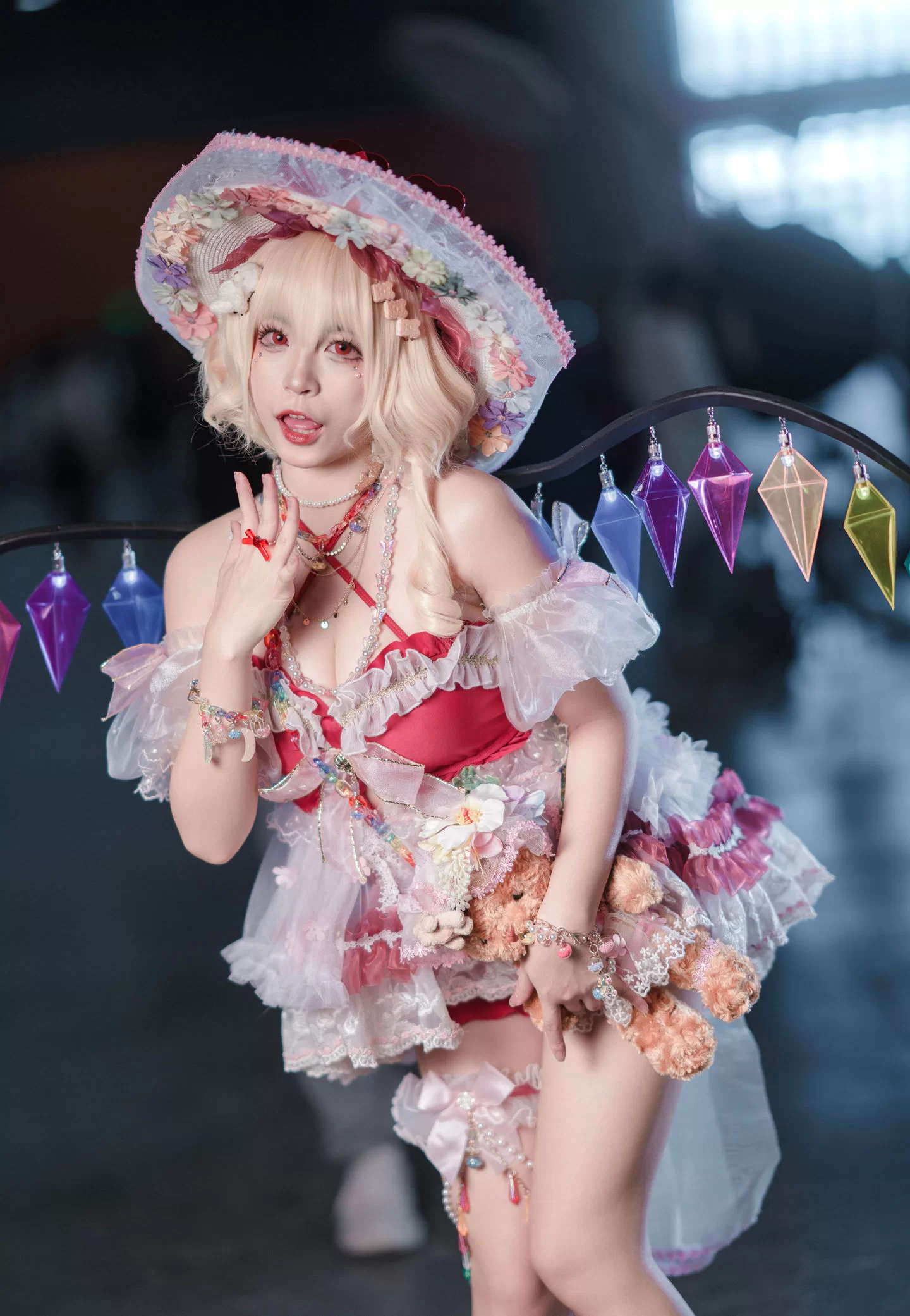 【cos美图】动漫Coser@冉冉不甜v《东方project》芙兰朵露·斯卡雷特