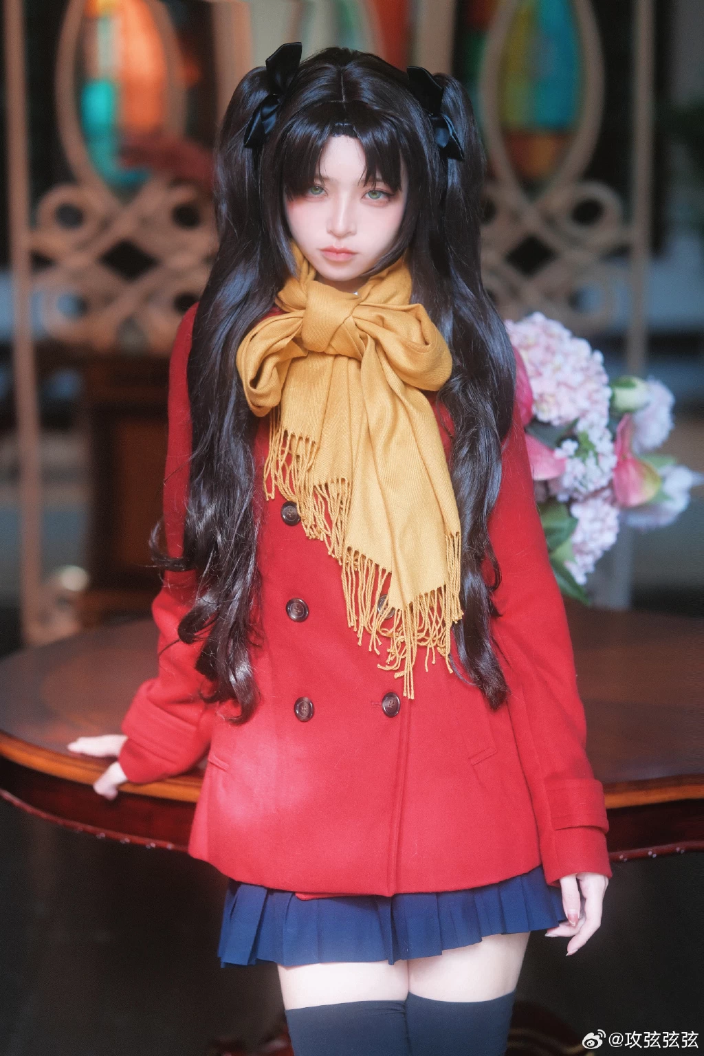 COSPLAY 是符合圣诞配色的远坂凛冬装～平安夜快乐啦 ​​​ Merry Christmas fate 远坂凛@发财阿弦