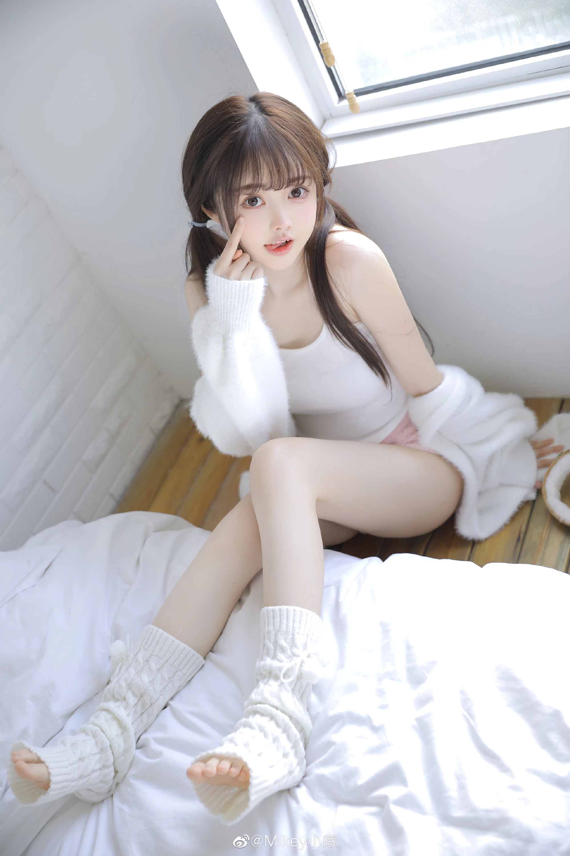 冬日少女写真🍑🥛 软huhu的@Mikey小曦