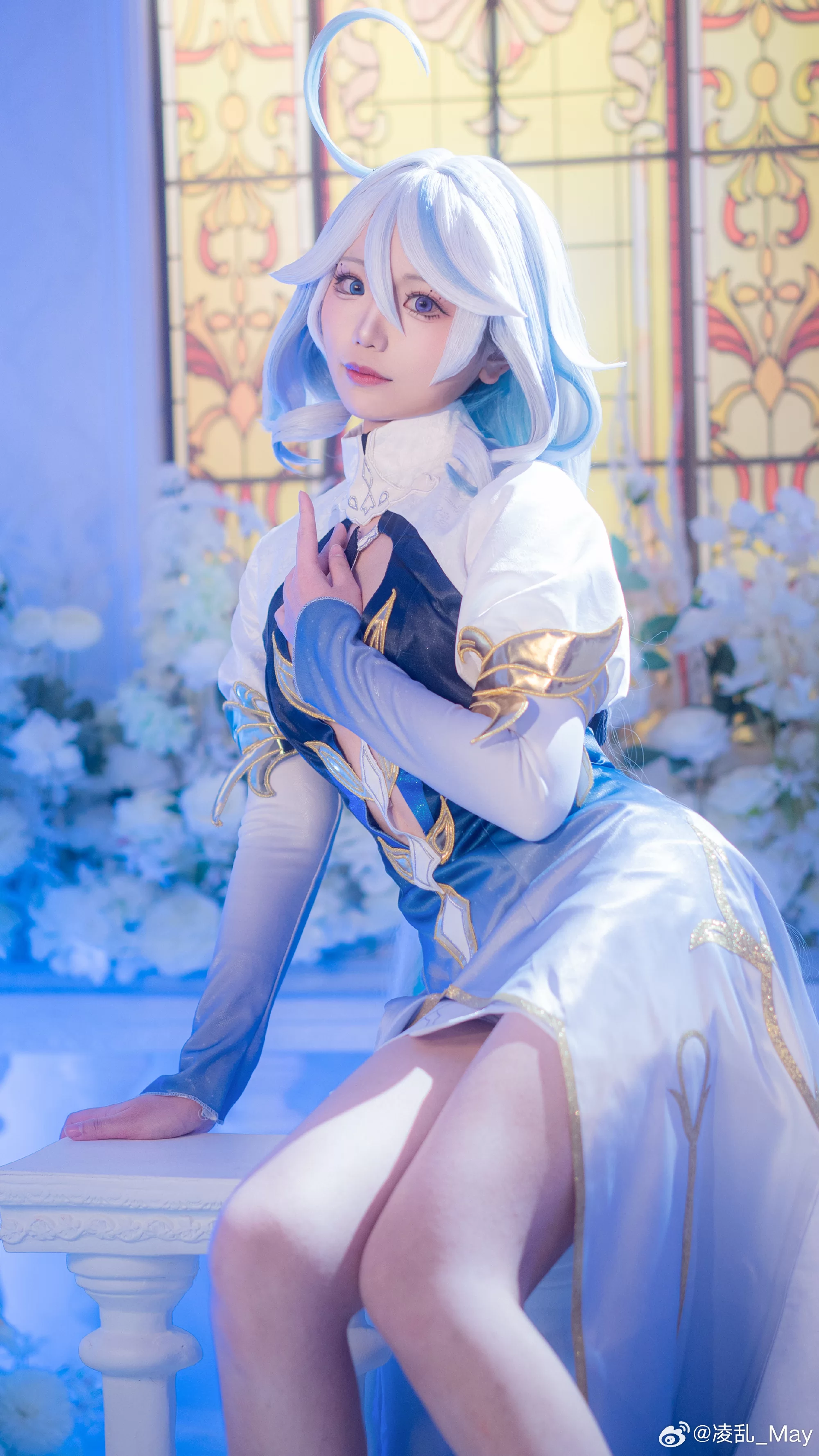 COSPLAY 罪人舞步旋  水龙，水龙，别哭啦。原神 芙卡洛斯💙 ​​​@凌乱_May