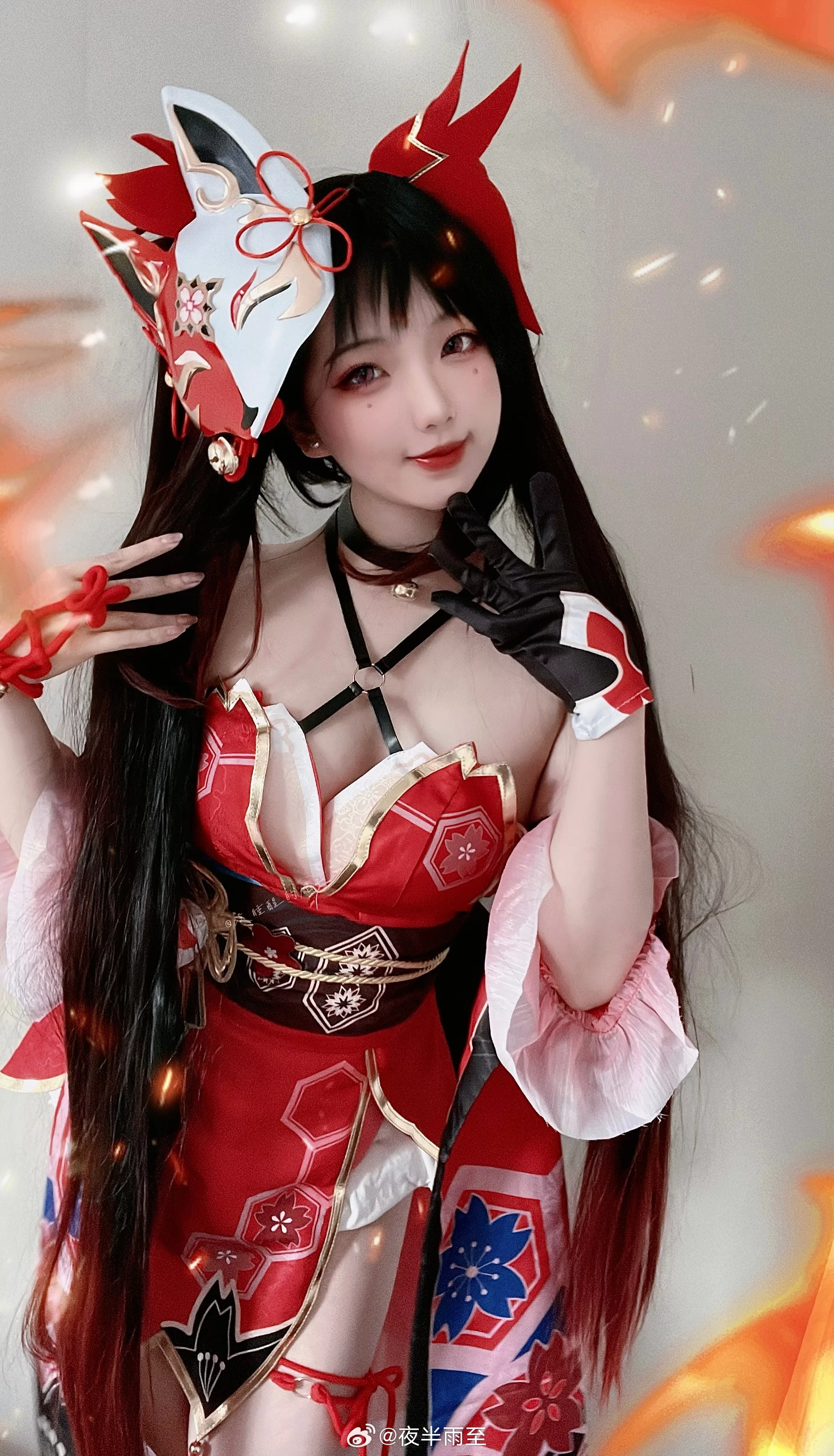 COSPLAY 什么是欢愉，我，就是欢愉 崩坏星穹铁道 ​​​ 花火@夜半雨至