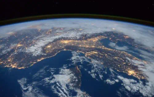 【学习资料】神舟十二号航天员在轨拍摄作品第二批摄影作品百度云迅雷下载